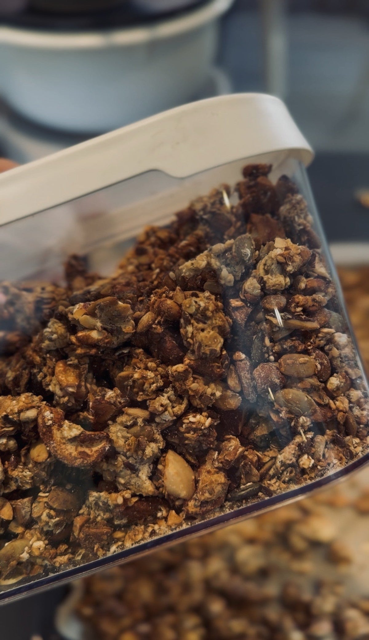 Slik bruker du surdeigsgranola – mer enn bare frokost
